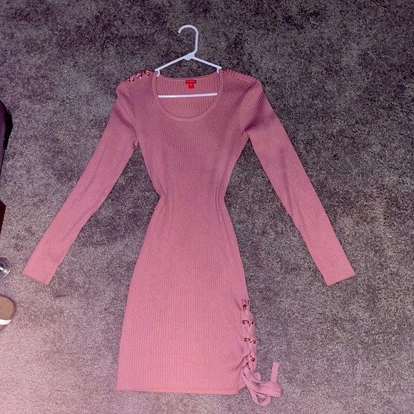 Dress - Picture 1 of 1